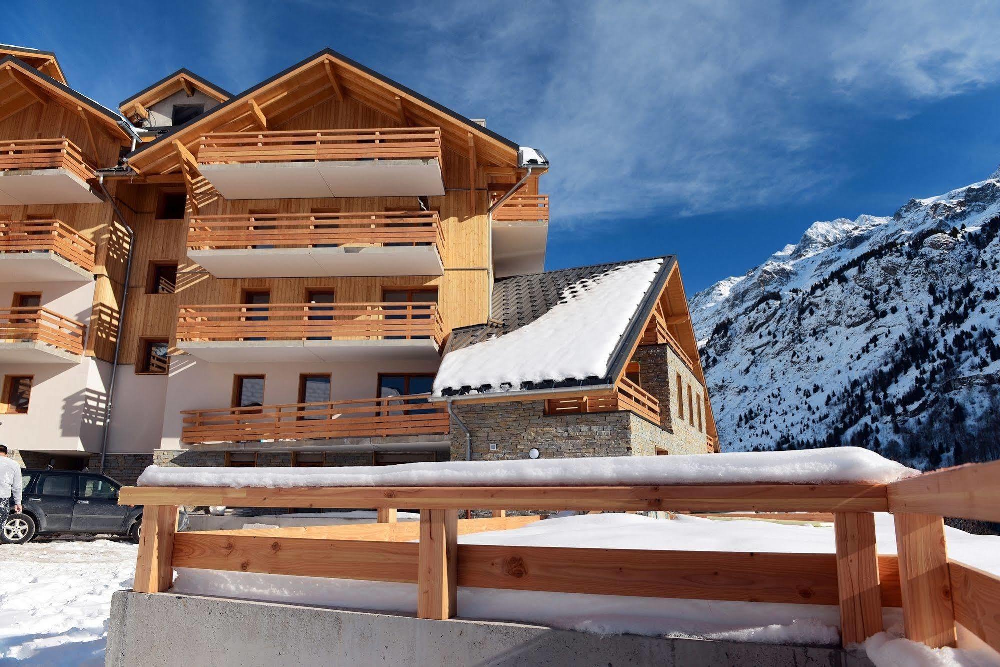 Residence Goelia Le Crystal Вожани Экстерьер фото