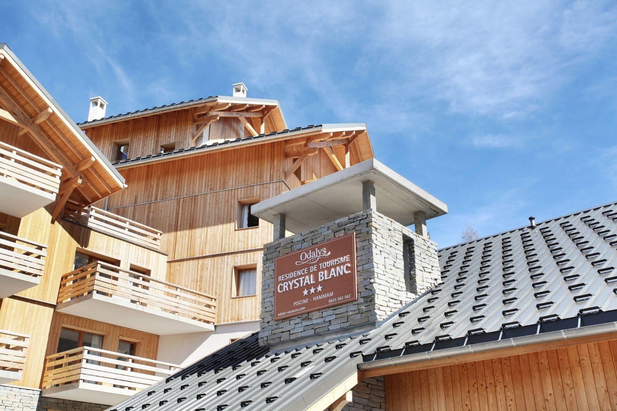 Residence Goelia Le Crystal Вожани Экстерьер фото